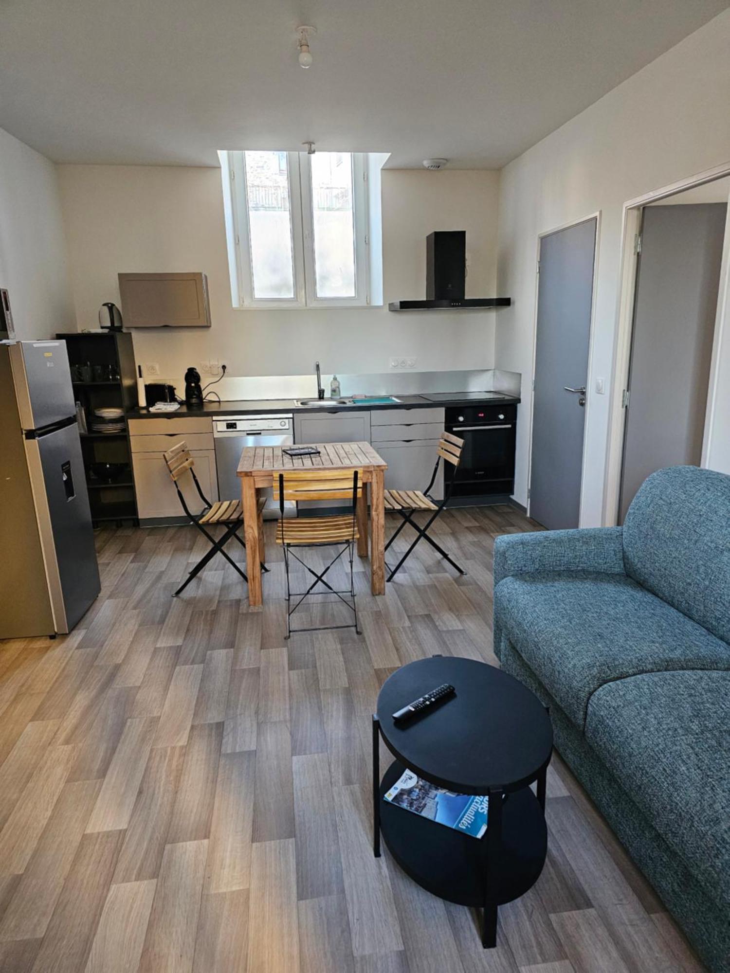 Logement Centre Ville Maurs Esterno foto